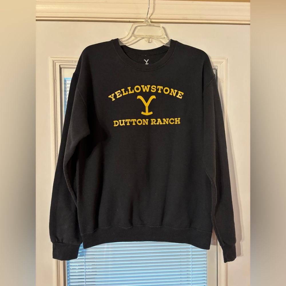 Yellowstone Dutton Ranch Black Sweatshirt
